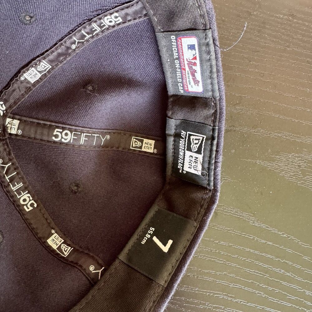 Atlanta Braves Hat Cap New Era Size‎ 7 Fitted. 59Fifty. Navy and Red - Picture 6 of 6